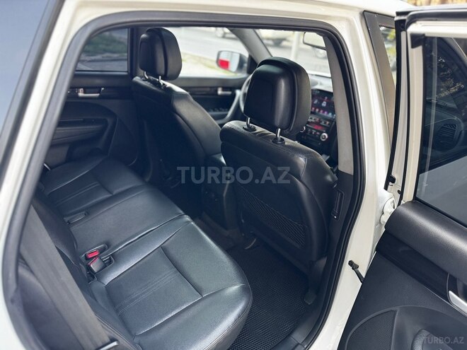Kia Sorento 2011, 265,000 km - 2.0 l - Bakı