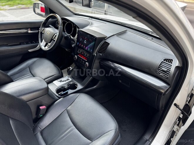 Kia Sorento 2011, 265,000 km - 2.0 l - Bakı