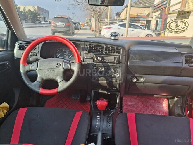 Volkswagen Golf 1998, 300,334 km - 2.0 l - Bakı