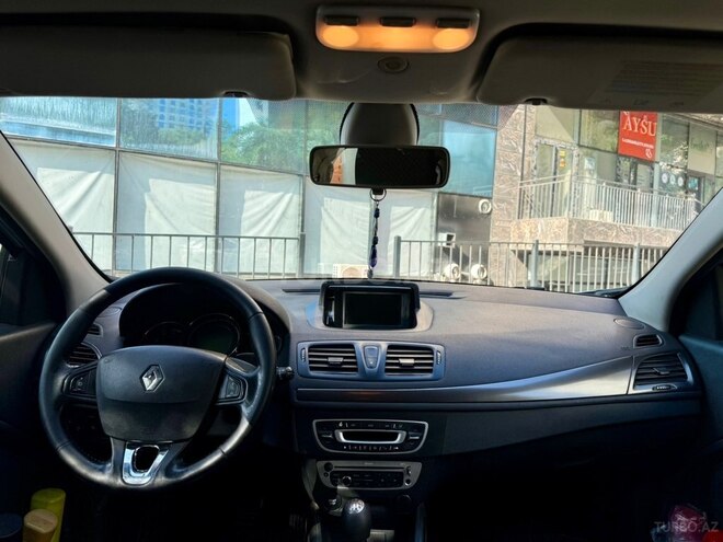 Renault Megane-9
