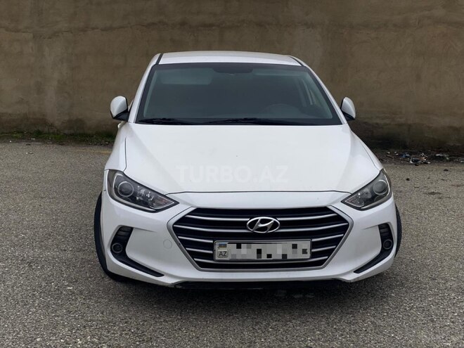 Hyundai Elantra 2015, 220,000 km - 1.6 l - Bakı