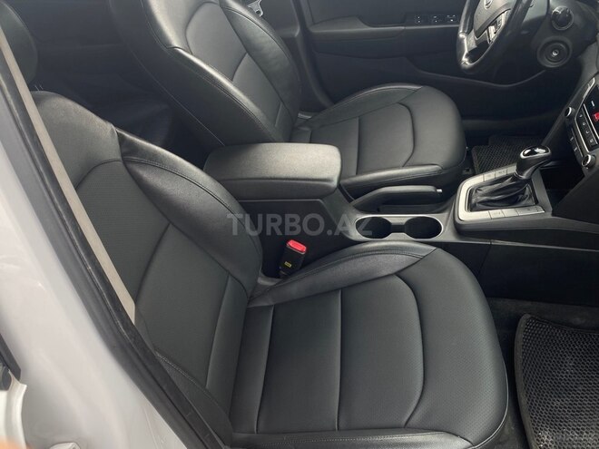 Hyundai Elantra 2015, 220,000 km - 1.6 l - Bakı