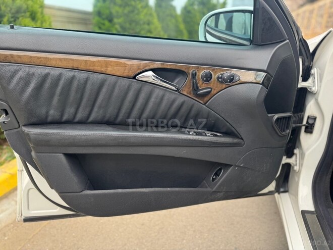 Mercedes E 320 2002, 325,000 km - 3.2 l - Bakı