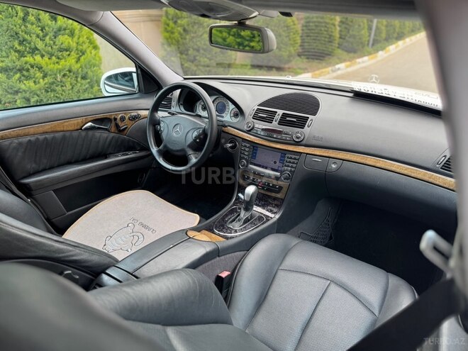 Mercedes E 320 2002, 325,000 km - 3.2 l - Bakı