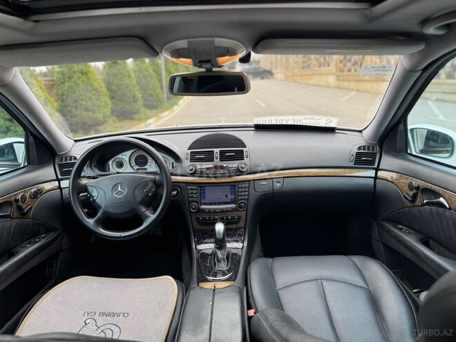 Mercedes E 320 2002, 325,000 km - 3.2 l - Bakı