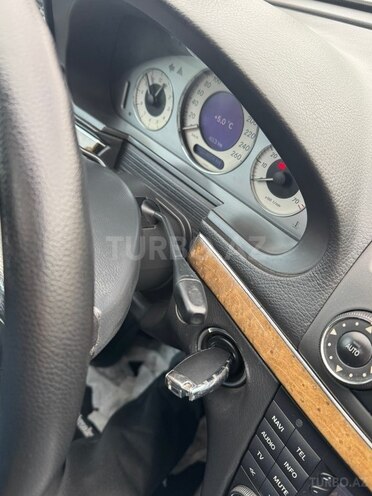 Mercedes E 320 2002, 325,000 km - 3.2 l - Bakı