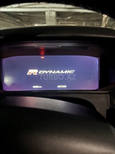 Land Rover RR Velar 2018, 138,457 km - 2.0 л - Bakı