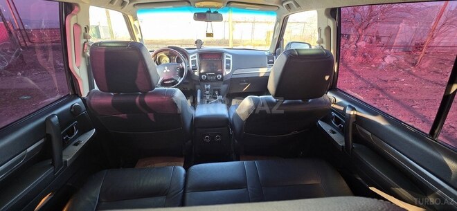 Mitsubishi Pajero 2017, 152,644 km - 3.8 l - Şəmkir