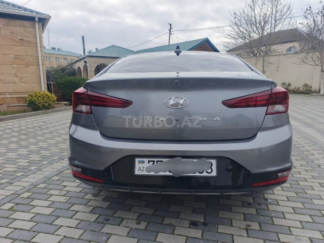 Hyundai Elantra 2019, 110,300 km - 2.0 l - Bakı