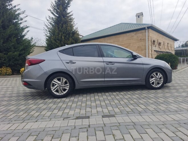 Hyundai Elantra 2019, 110,300 km - 2.0 l - Bakı
