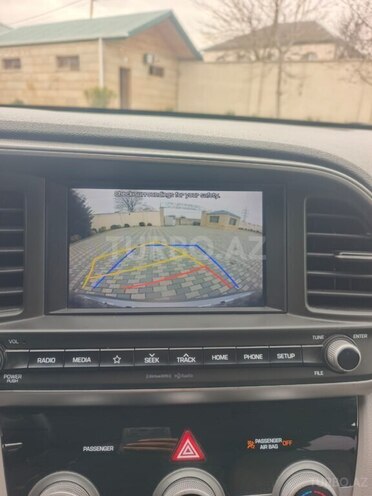 Hyundai Elantra 2019, 110,300 km - 2.0 l - Bakı