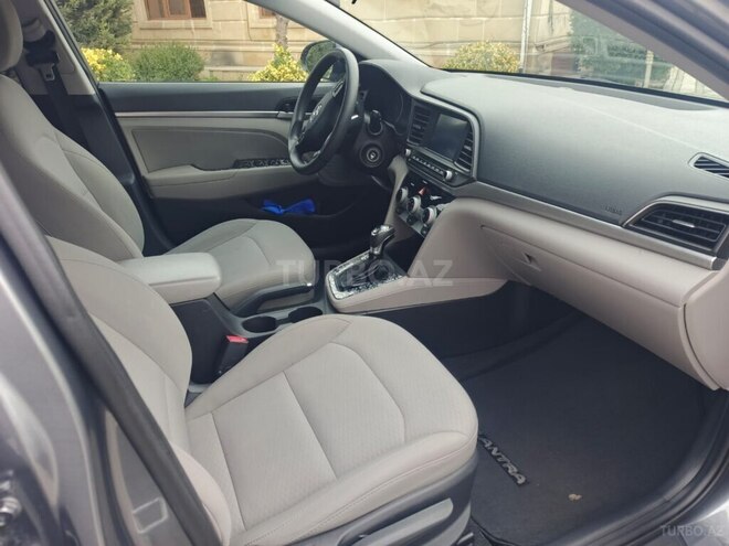 Hyundai Elantra 2019, 110,300 km - 2.0 l - Bakı
