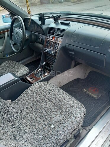 Mercedes C 220 1994, 236,523 km - 2.2 л - Bakı