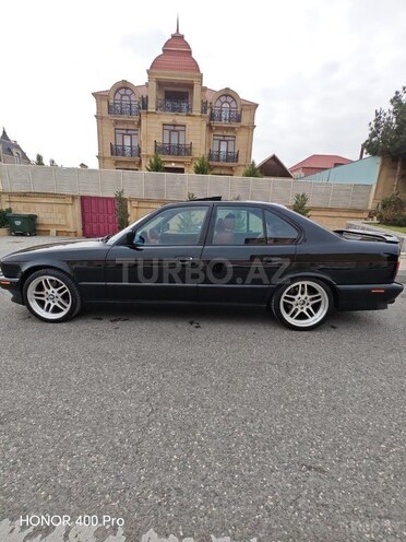 BMW 520 1991, 390,000 km - 2.0 l - Bakı