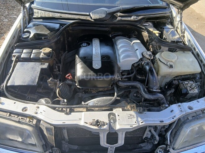 Mercedes C 220 1999, 427,000 km - 2.2 л - Ağdam
