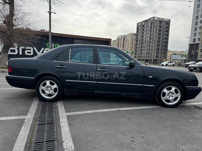 Mercedes E 230 1995, 403,064 km - 2.3 l - Bakı