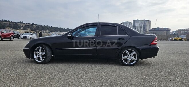 Mercedes C 200 2001, 378,000 km - 2.0 l - Bakı