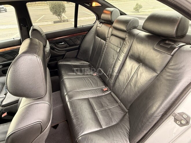 BMW 525 2001, 229,000 km - 2.5 l - Bakı