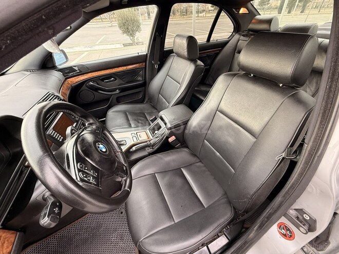 BMW 525 2001, 229,000 km - 2.5 l - Bakı