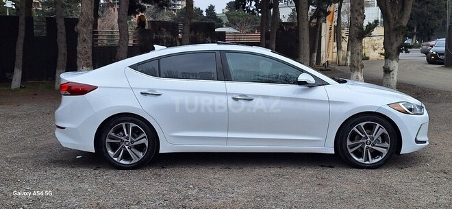 Hyundai Elantra 2017, 141,622 km - 2.0 l - Bakı