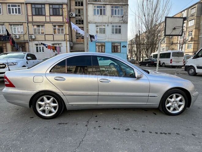 Mercedes C 240 2000, 321,000 km - 2.6 l - Sumqayıt