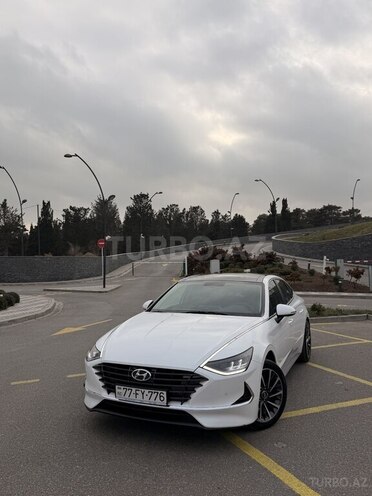 Hyundai Sonata-5