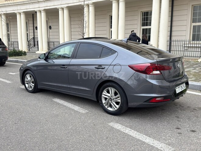 Hyundai Elantra 2019, 170,000 km - 2.0 l - Bakı