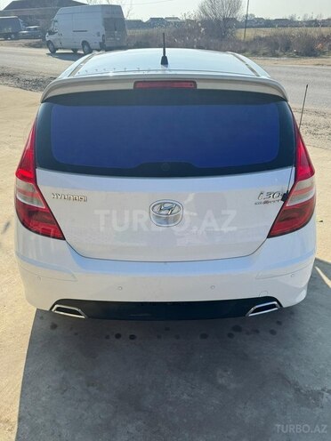 Hyundai i30 2010, 285,000 km - 1.6 l - Bakı