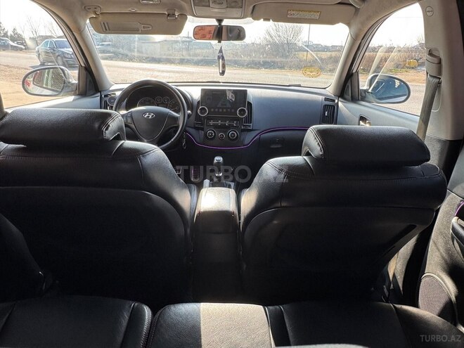Hyundai i30 2010, 285,000 km - 1.6 l - Bakı