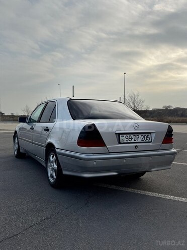 Mercedes C 180-4