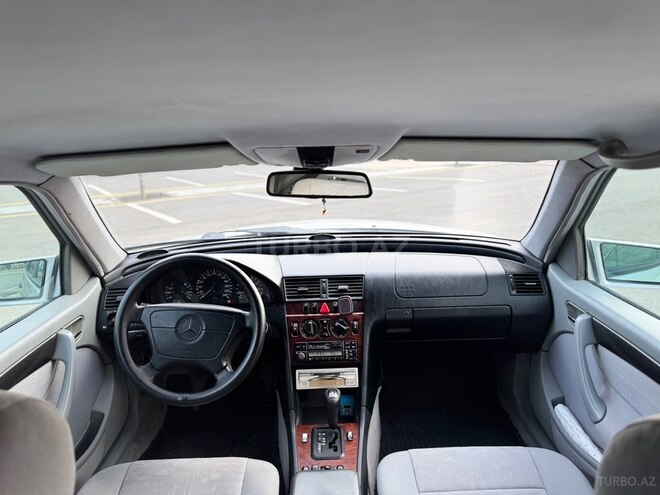 Mercedes C 180-10