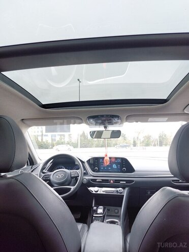 Hyundai Sonata-10