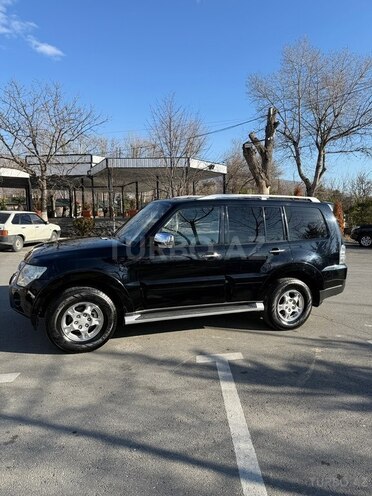 Mitsubishi Pajero 2008, 228,200 km - 3.0 l - Şəki