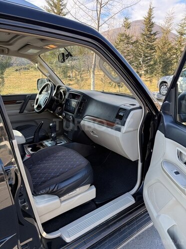 Mitsubishi Pajero 2008, 228,200 km - 3.0 l - Şəki