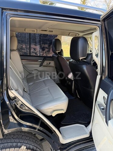 Mitsubishi Pajero 2008, 228,200 km - 3.0 l - Şəki
