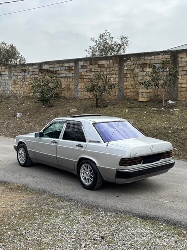 Mercedes 190 1990, 239,000 km - 2.0 l - Bakı