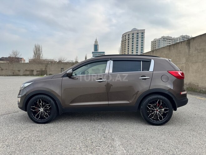 Kia Sportage 2011, 290,000 km - 2.0 l - Bakı