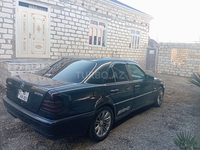 Mercedes C 220 1995, 650,000 km - 2.2 l - Tovuz