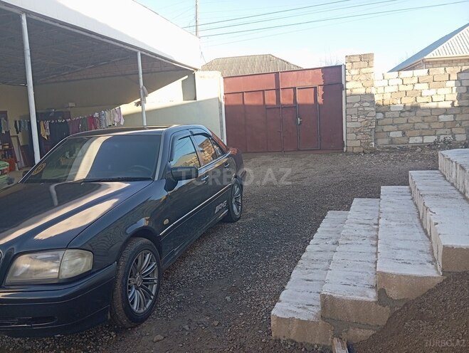 Mercedes C 220 1995, 650,000 km - 2.2 l - Tovuz