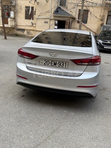 Hyundai Avante 2018, 45,000 km - 1.6 л - Bakı