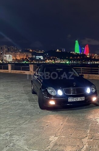 Mercedes E 200 2002, 263,000 km - 2.2 l - Bakı