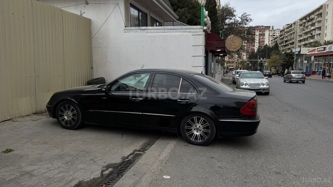 Mercedes E 200 2002, 263,000 km - 2.2 l - Bakı