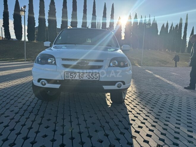 Chevrolet Niva-15