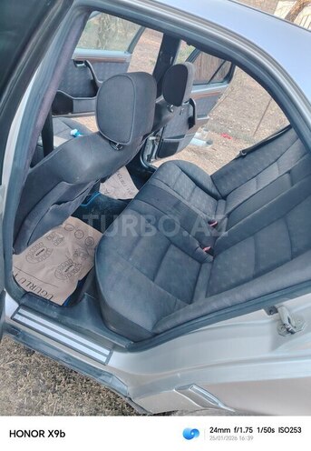 Mercedes C 200 1995, 372,296 km - 2.0 l - Bakı