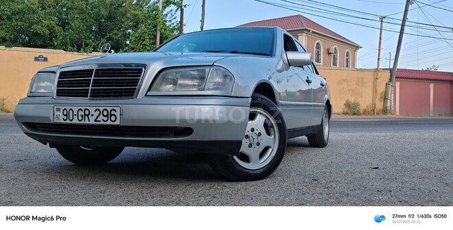 Mercedes C 200 1995, 372,296 km - 2.0 l - Bakı