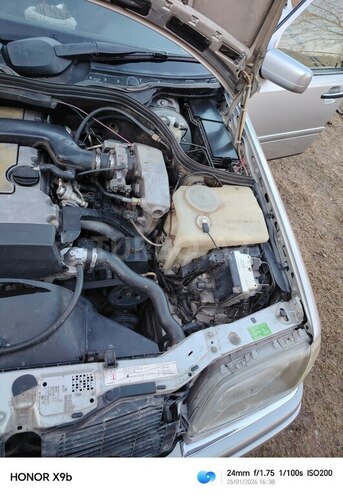 Mercedes C 200 1995, 372,296 km - 2.0 l - Bakı