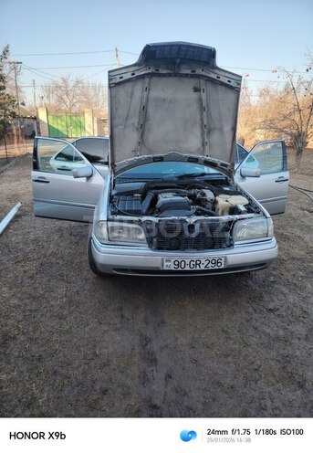 Mercedes C 200 1995, 372,296 km - 2.0 l - Bakı