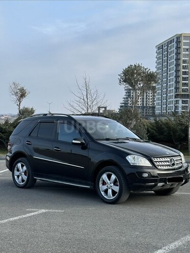 Mercedes ML 350 4MATIC 2006, 300,000 km - 3.5 l - Bakı