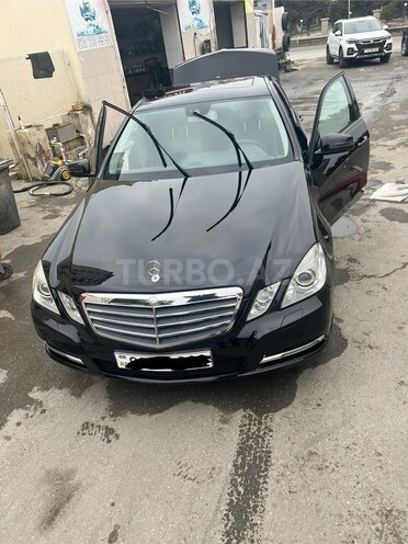 Mercedes E 250 2011, 272,524 km - 1.8 l - Bakı