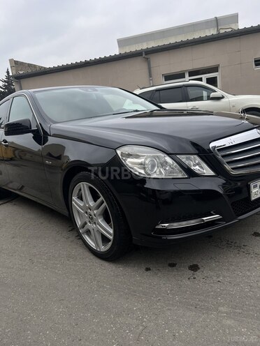 Mercedes E 250 2011, 272,524 km - 1.8 l - Bakı